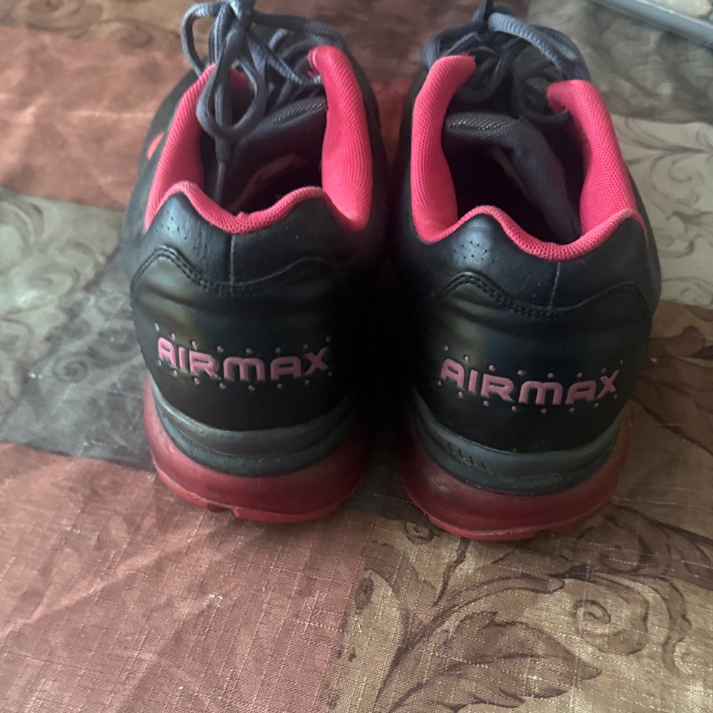 Nike Air Max Black and Pink Shoes